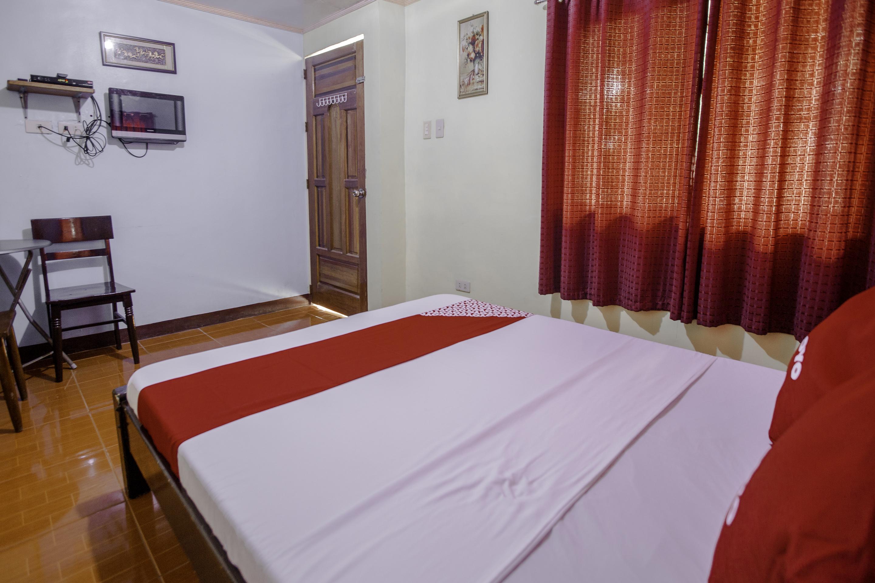 Oyo 741 Sierra Travellers Inn Tagaytay City Ngoại thất bức ảnh