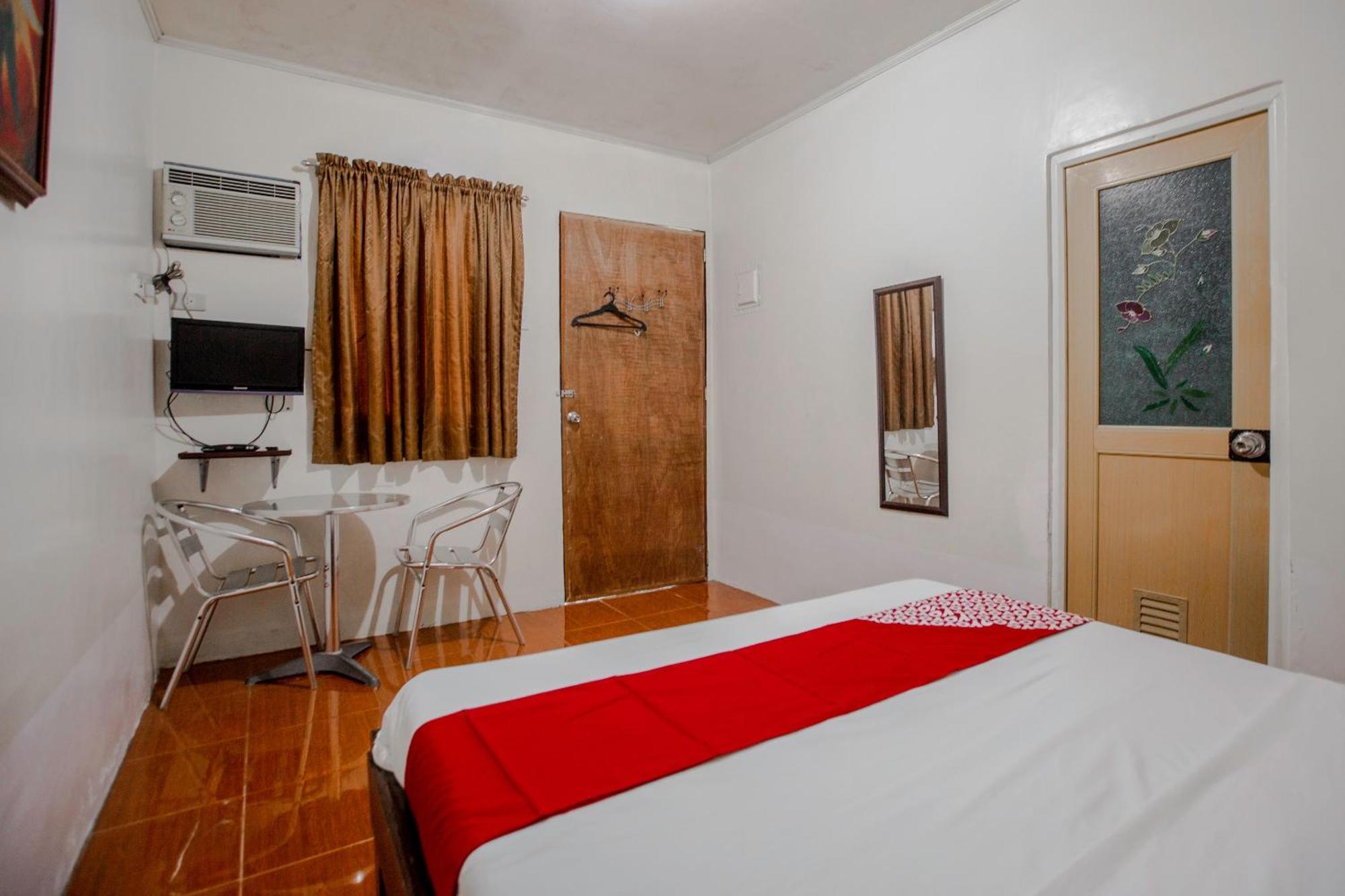 Oyo 741 Sierra Travellers Inn Tagaytay City Ngoại thất bức ảnh