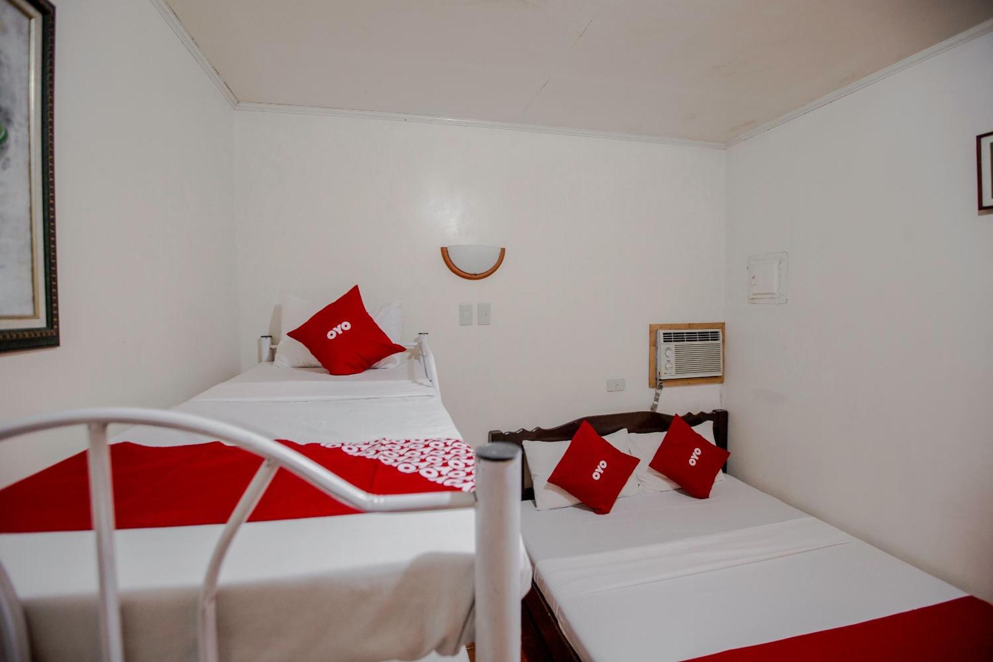 Oyo 741 Sierra Travellers Inn Tagaytay City Ngoại thất bức ảnh