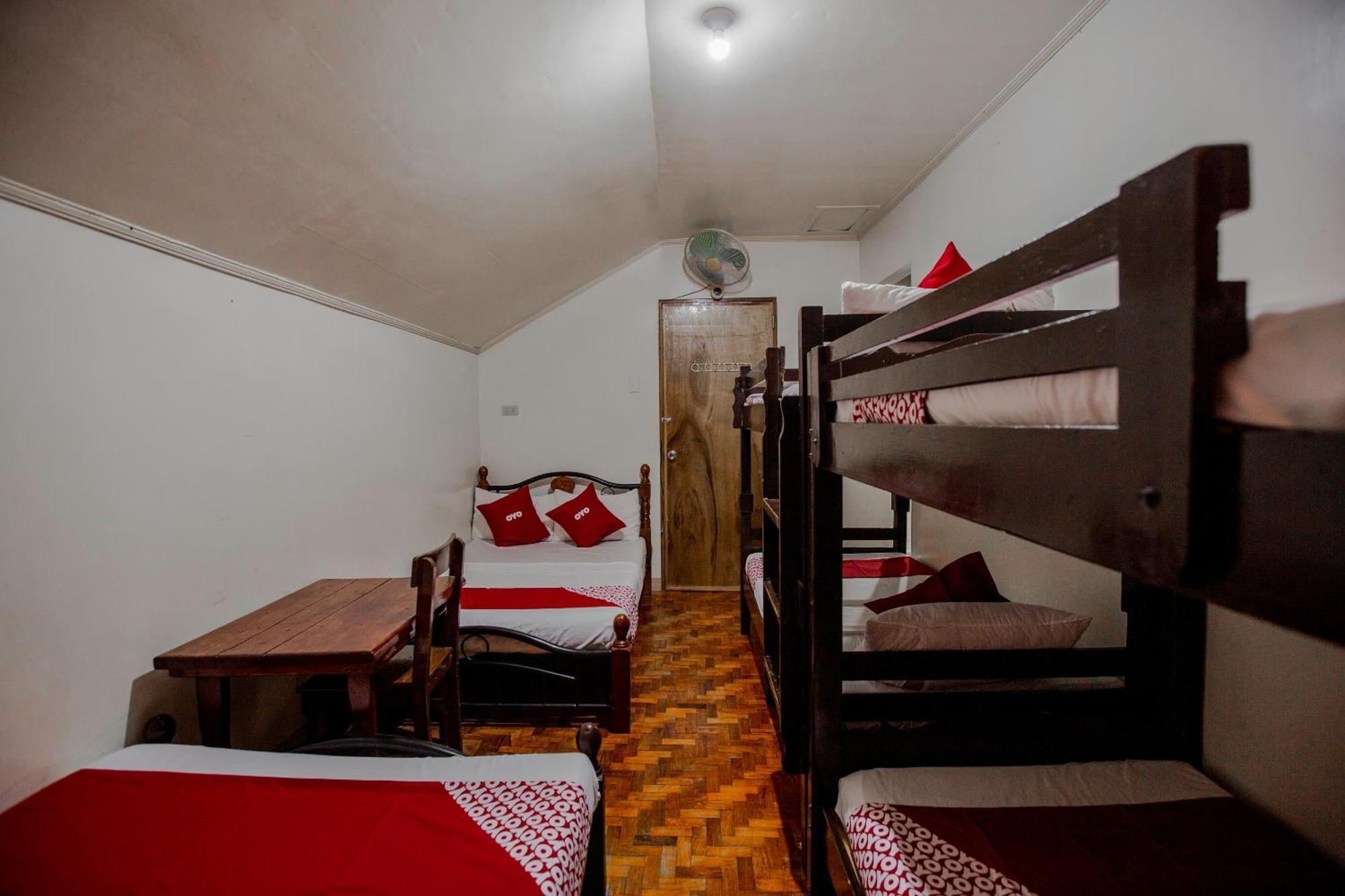 Oyo 741 Sierra Travellers Inn Tagaytay City Ngoại thất bức ảnh