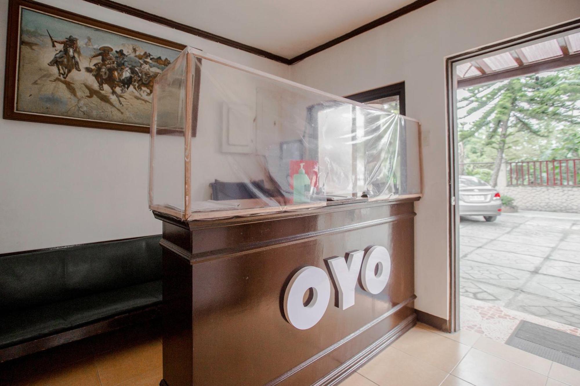 Oyo 741 Sierra Travellers Inn Tagaytay City Ngoại thất bức ảnh