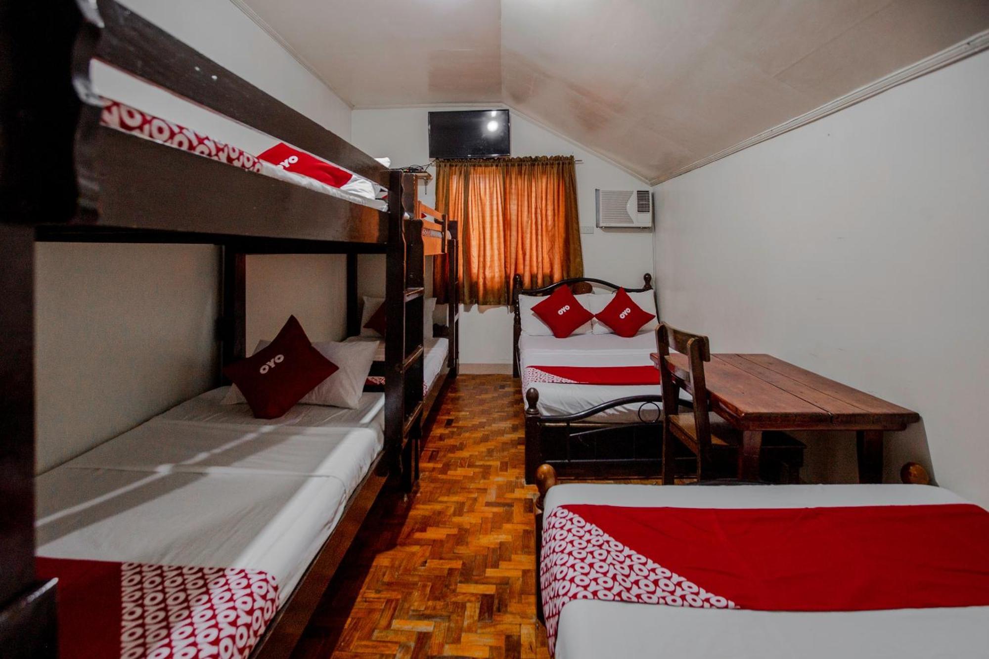 Oyo 741 Sierra Travellers Inn Tagaytay City Ngoại thất bức ảnh