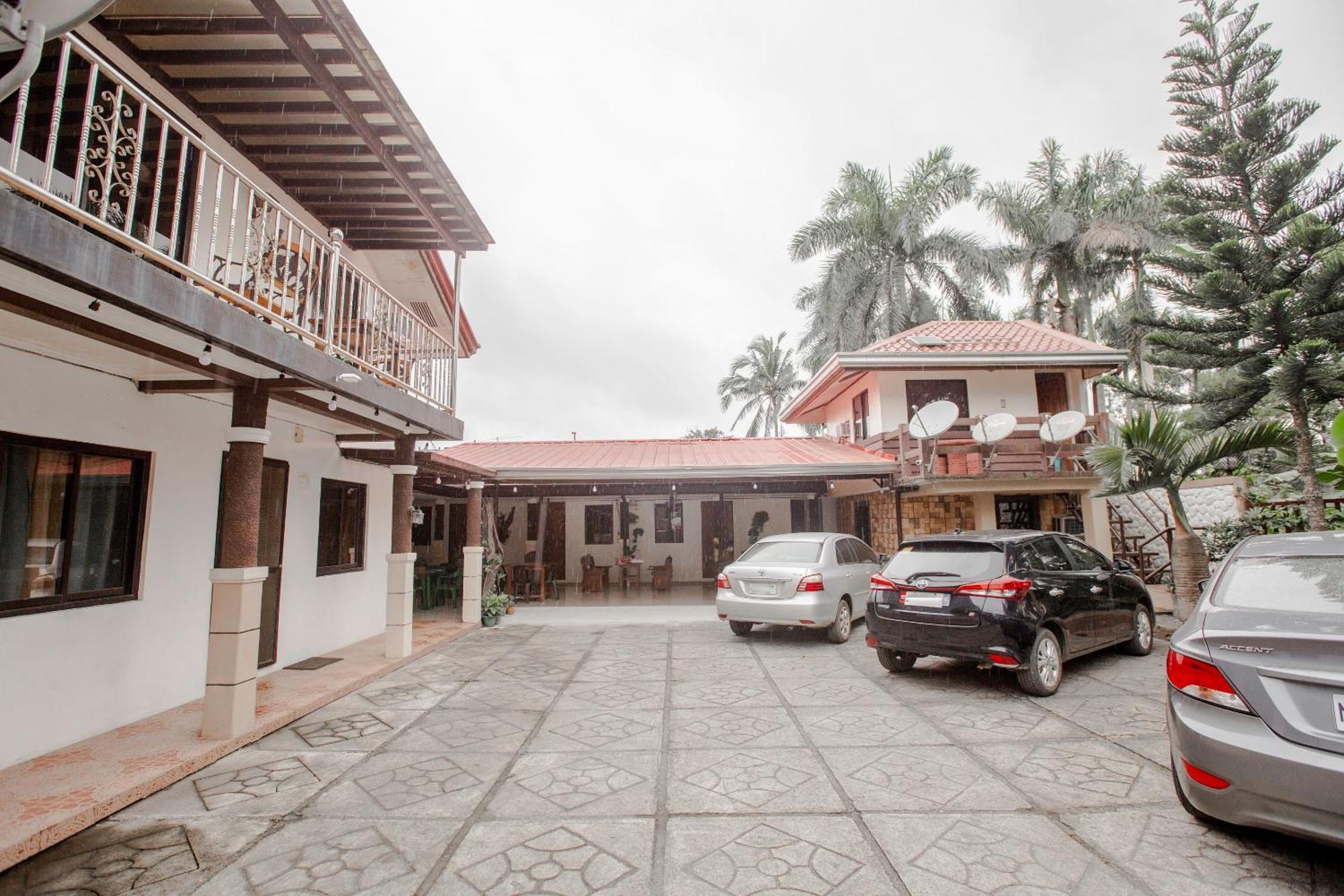 Oyo 741 Sierra Travellers Inn Tagaytay City Ngoại thất bức ảnh